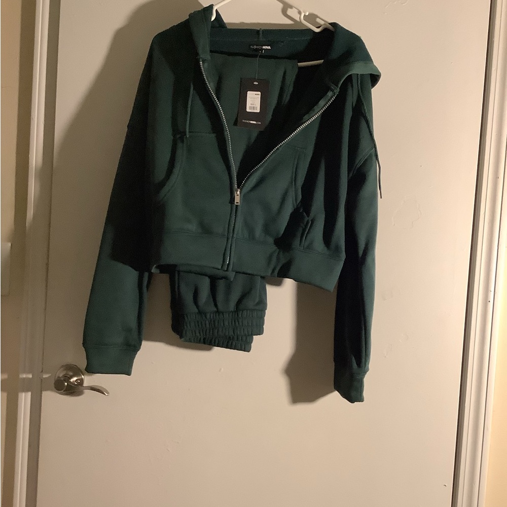 Hunter-Green Sweat Suit